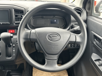 ミライース(ダイハツ)中古車 内外装写真