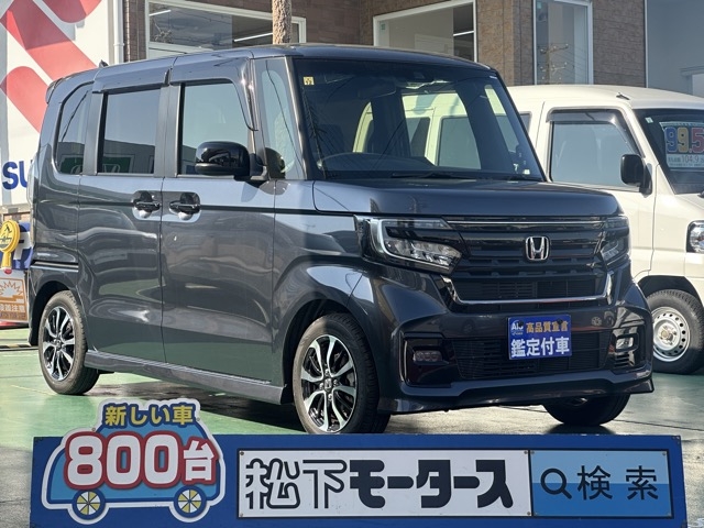 N-BOXカスタム(ホンダ)中古車全体拡大
