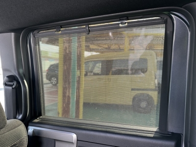 N-BOXカスタム(ホンダ)中古車 後席から見た前席