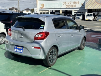 ミラージュ(三菱)中古車 内外装写真他２