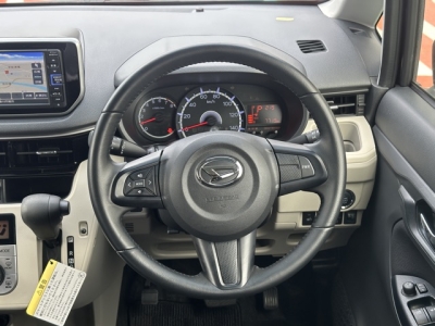 ムーヴ(ダイハツ)中古車 内外装写真