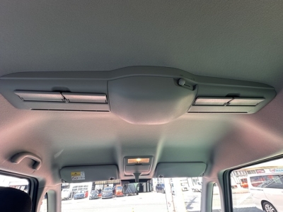 新型ソリオ(スズキ)登録済未使用車 内外装写真