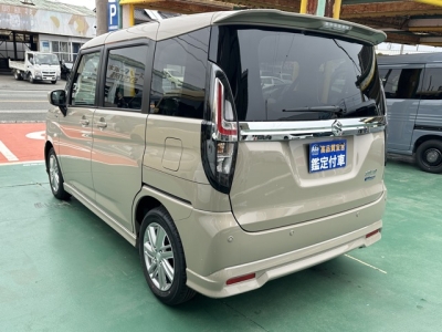 新型ソリオ(スズキ)登録済未使用車 後方