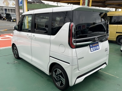 ルークス(ニッサン)レンタＵＰ 後方