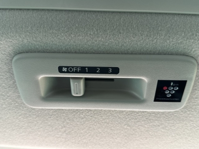 ルークス(ニッサン)レンタＵＰ 内外装写真他