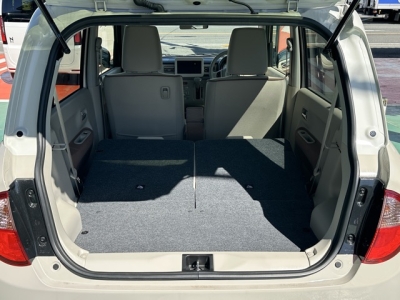 ラパン(スズキ)中古車 内外装写真他２