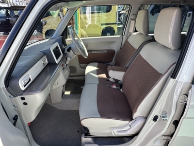 ラパン(スズキ)中古車 前席内装