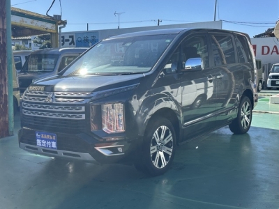 デリカD:5 4WD(三菱)レンタＵＰ 前方