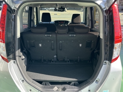 ルーミー(トヨタ)中古車 内外装写真他２