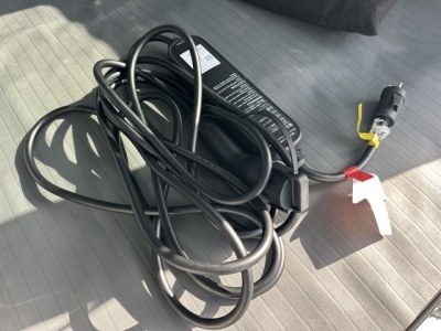 ミニキャブミーブ(三菱)レンタＵＰ 内外装写真他２