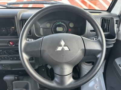 ミニキャブミーブ(三菱)レンタＵＰ 内外装写真他