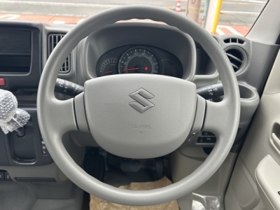 エブリイバン(スズキ)届出済未使用車 内外装写真