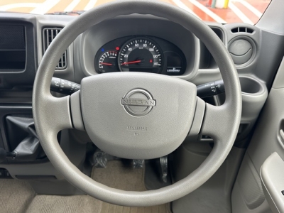 NV１００クリッパー(ニッサン)中古車 内外装写真