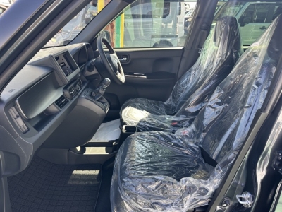 N-ONE(ホンダ)届出済未使用車 前席内装