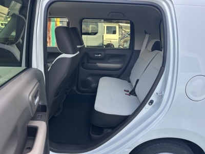 N-WGN(ホンダ)中古車 後席内装