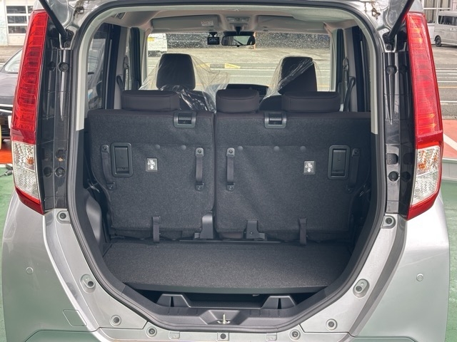 ルーミー(トヨタ)中古車 8