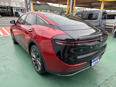 クラウンクロスオーバー(トヨタ)中古車 後方