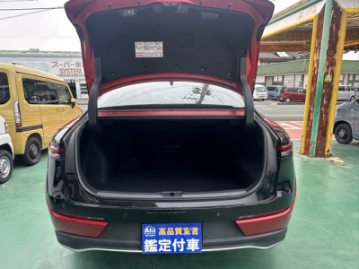 クラウンクロスオーバー(トヨタ)中古車 内外装写真他１