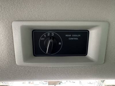 キャラバン(ニッサン)登録済未使用車 内外装写真他１