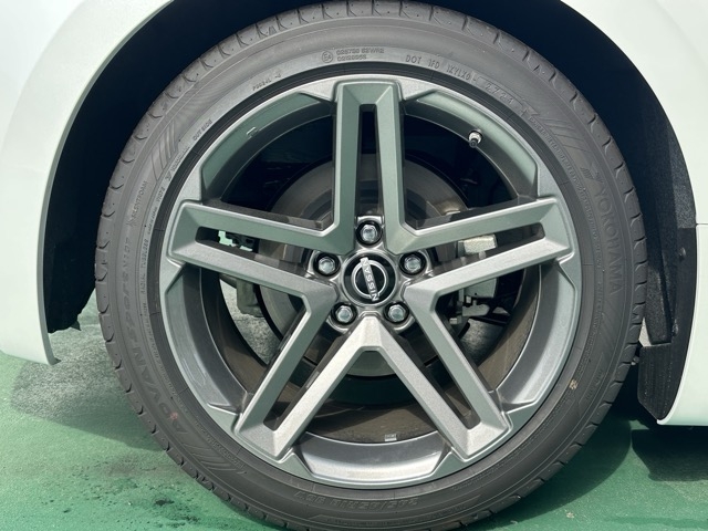 フェアレディZ(ニッサン)中古車 9