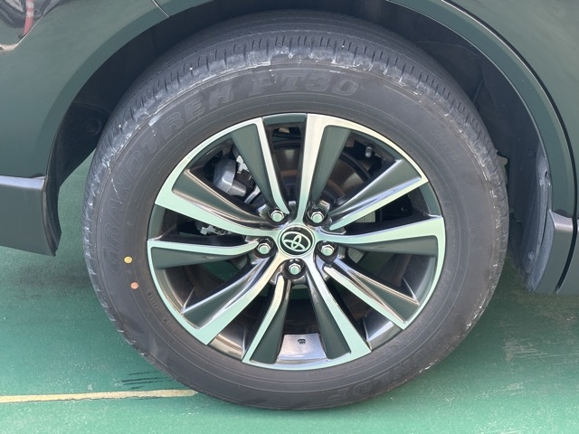 ハリアー(トヨタ)レンタＵＰ 11