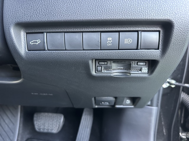 ハリアー(トヨタ)レンタＵＰ 13