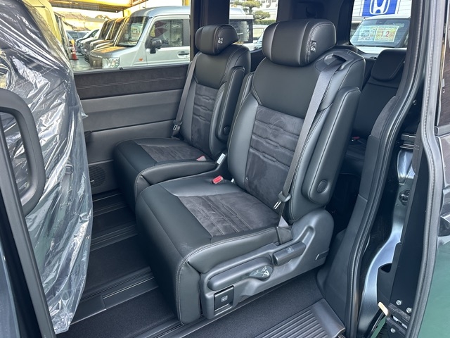 ステップワゴン(ホンダ)登録済未使用車 4