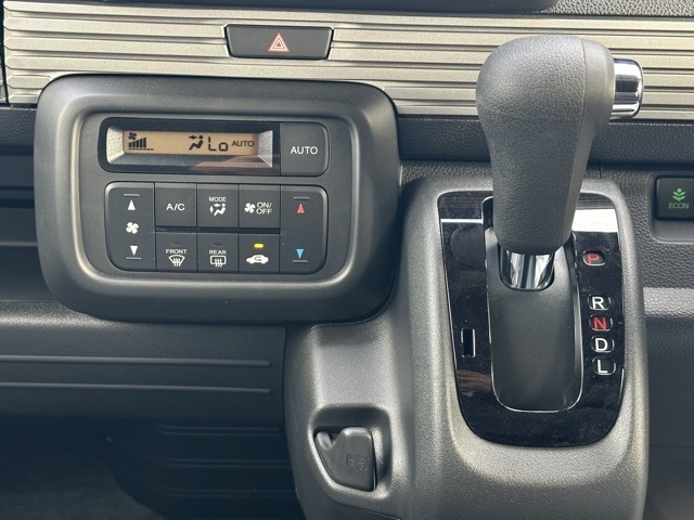 N-VAN(ホンダ)届出済未使用車 17