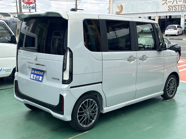N-BOX(ホンダ)届出済未使用車 10