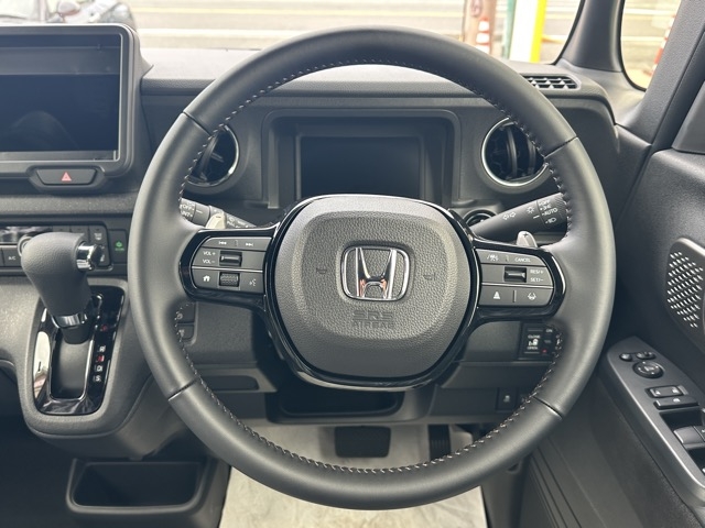N-BOX(ホンダ)届出済未使用車 5