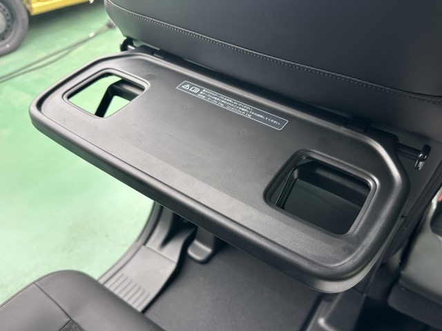 N-BOX(ホンダ)届出済未使用車 6