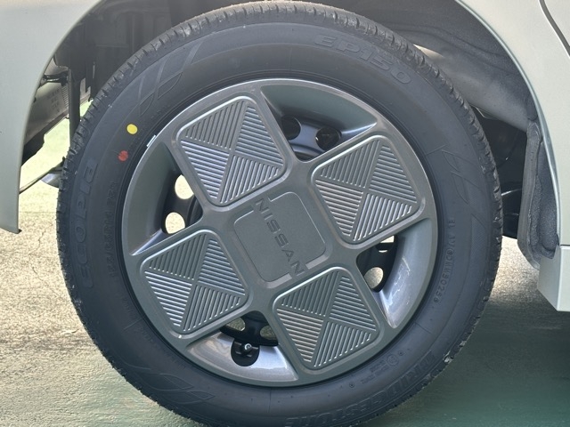 ルークス(ニッサン)届出済未使用車 13