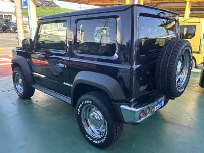 ジムニーシエラ(スズキ)登録済未使用車 後方