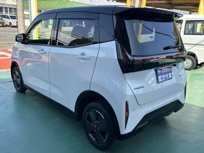 サクラ(ニッサン)中古車 後方