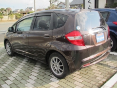 フィット(ホンダ)中古車 後方
