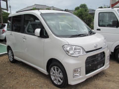 タントエグゼカスタム(ダイハツ)未使用車 全体