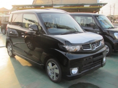 ゼストスパーク(ホンダ)未使用車 全体