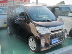 タントエグゼカスタム(ダイハツ)未使用車 全体