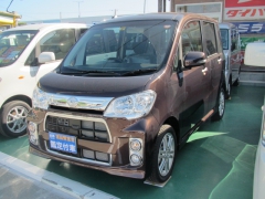 タントエグゼカスタム(ダイハツ)未使用車 前方