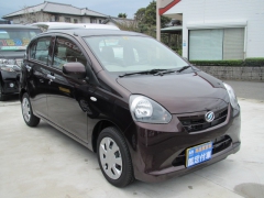 ミライース(ダイハツ)ディーラー試乗車 全体