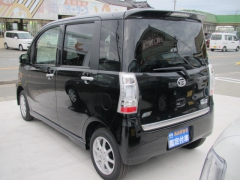 タントエグゼカスタム(ダイハツ)未使用車 後方
