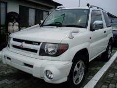 デリカD:5 4WD(三菱)中古車 前方