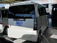 N-BOX(ホンダ)新車 後方