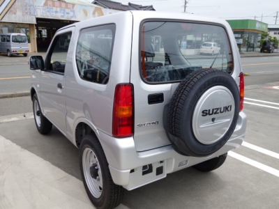 ジムニーＷ(スズキ)未使用車 後方