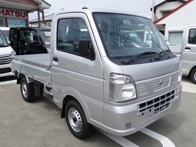 静岡県のスズキ ナビ付キャリーTのOEM クリッパートラックDXは未使用車(新古車)・中古車大型展示場 松下モータース [NO:3831]