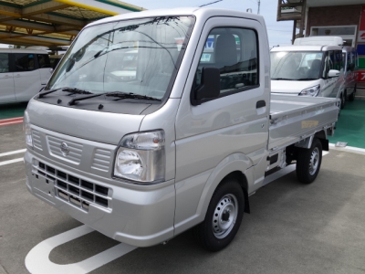 キャリーTのOEM(スズキ)未使用車 前方