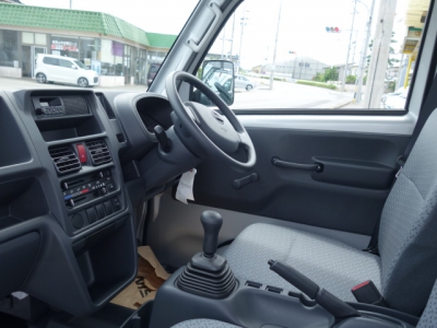 キャリーTのOEM(スズキ)未使用車 前席内装