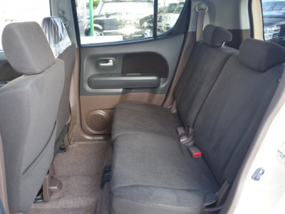 ＭＲワゴンWit(スズキ)中古車 後席内装