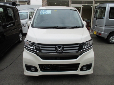 N-WGN(ホンダ)ディーラー試乗車 内外装写真他２