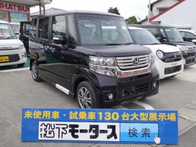N-BOXカスタム(ホンダ)未使用車 全体